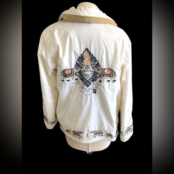 Vintage Bogner heavily embroidered Elephant Design white ski jacket 4 - Picture 2 of 15